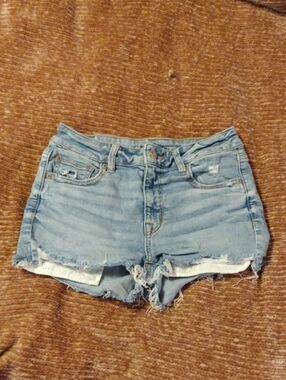 American Eagle Outfitters Light Wash Denim Cutoff Shorts
